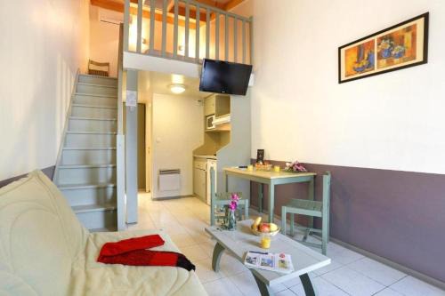 Merville Apartment | BNB TOULOUSE - Le Petit Mervillois - Clim - Parking - WiFi
