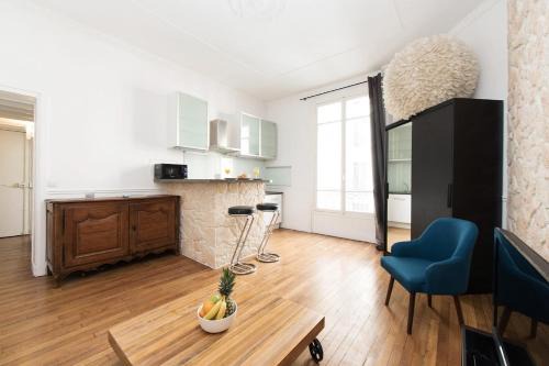 Bonne-Nouvelle Apartment | BnBNova - 1BR - Quartier Montorgueil & Pompidou