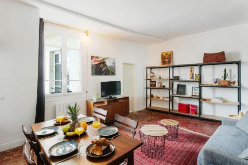 Bonne-Nouvelle Apartment | BnBNova - Central Paris - Sentier - 1BR