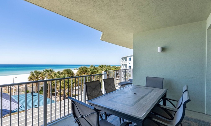 Panama City Beach Condo | Boardwalk 4BR/3 Bath *2nd Floor* End Unit