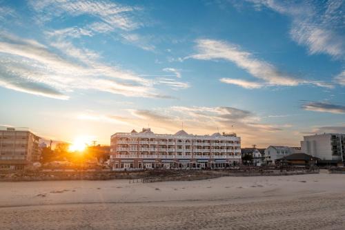 Rehoboth Beach Hotel | Boardwalk Plaza Hotel