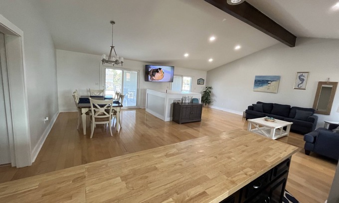 Holiday Isle House | Boat Beach & View Remodeled