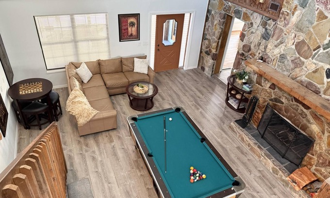 Grove City Apartment | Boat & Billiards – 2BR by Stump Pass Marina