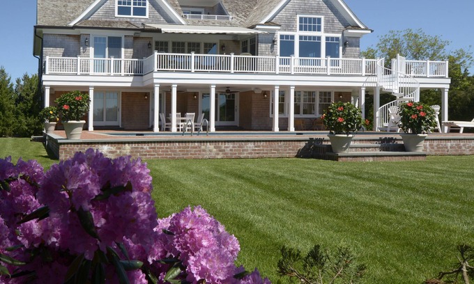 Remsenburg House | Boaters Delight! Waterfront Home