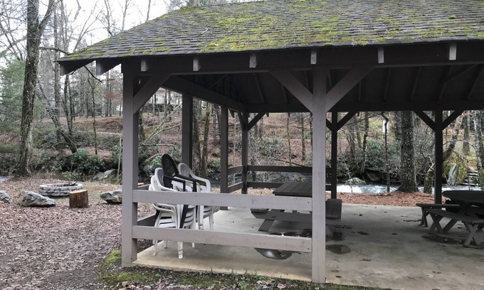 Hayesville House | BoB A beautiful mountain retreat