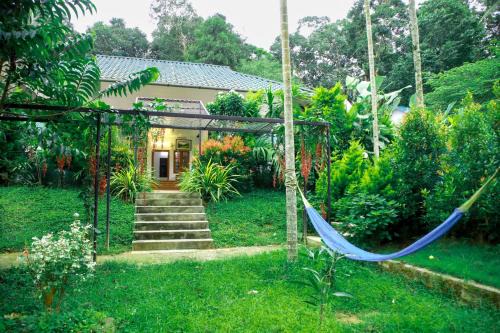 Sulthan Bathery Hotel | BOB Green Aura
