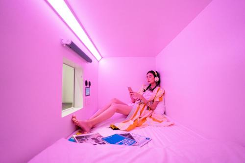 Astana Anyar Hotel | Bobopod Alun-Alun, Bandung