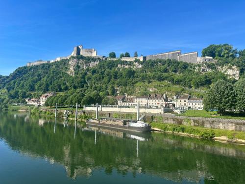 Besancon Old Town Apartment | Bohème Chic
