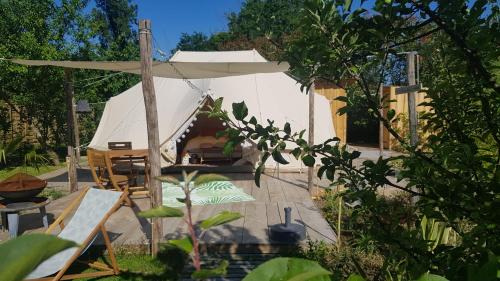 Berson Other | Bohème glamping expérience