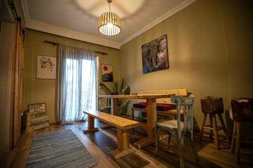 Thessaloniki City Centre Apartment | Bohemian Living