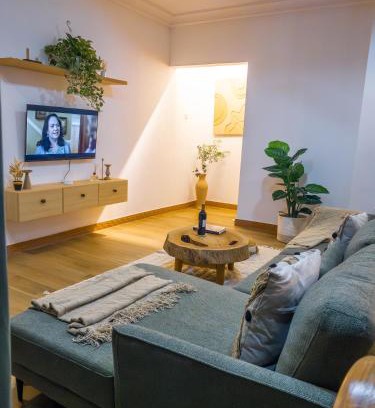 Accra Apartment | Bohemian Suite