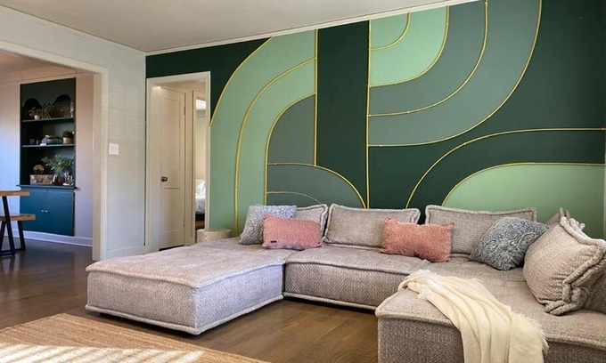 West Plaza Apartment | Boho Chic 2 Bedroom West Plaza