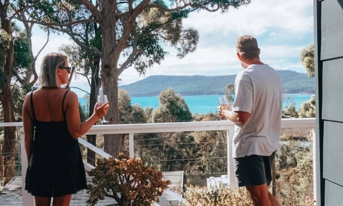 White Beach Cottage | Boho Cottage - close Port Arthur Historic Site