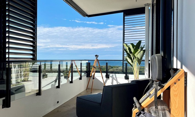 Bokarina Apartment | Bokarina Luxury Beach Escape | Stunning view | 200m to Beach | Heated Pool