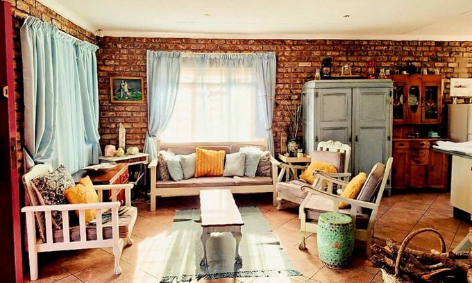 Boknes Strand House | Boknesstrand Beachy Charm: Mermaids Cottage Near Shore & Shops.