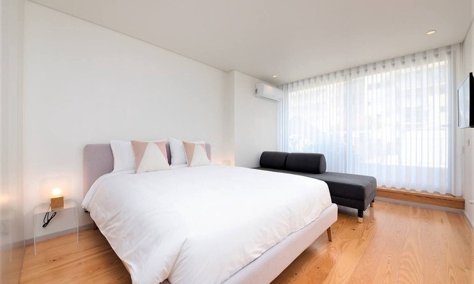 Centro / Baixa Apartment | Bom jardim - Superior Studio with Terrace #2.1