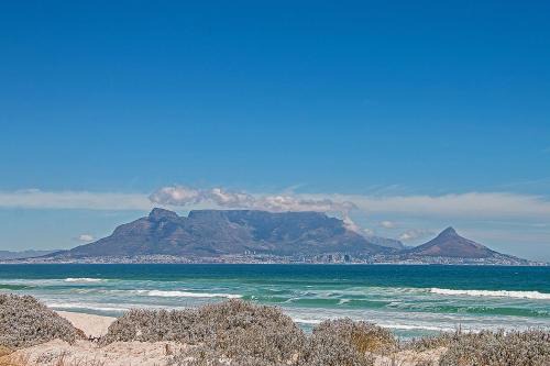 Big Bay Apartment | Bona View G36 by Host Agents