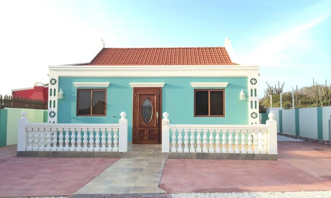 Calbas Plaza Residences Apartment | Bona Vista Vacation Home