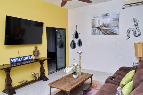 Caribbean Estates House | Bondi's Getaway