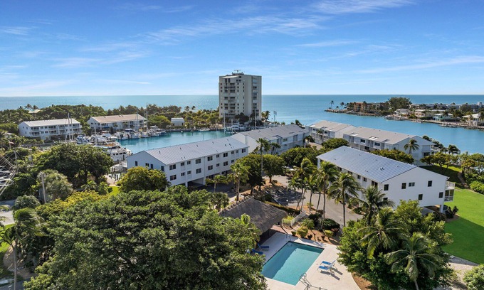 Marathon House | Bonefish Bungalow: 3 BR, 3 BA Townhouse in MARATHON, Sleeps 8