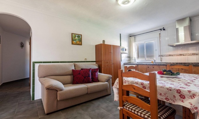 Bolonia Apartment | Bonito apartamento en Bolonia ( Aprt. Luz C)
