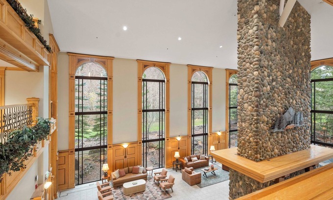 North Bonneville Resort | Bonneville Hot Springs Resort & Spa