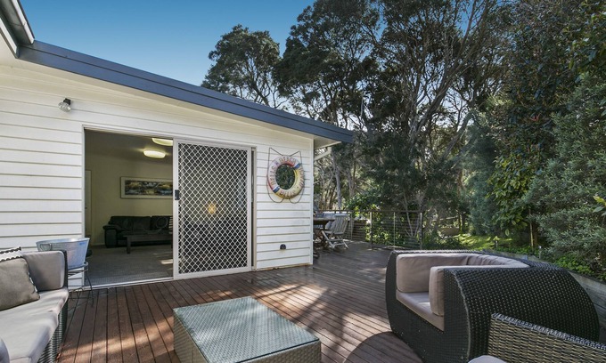 Blairgowrie House | Bonnie Blairgowrie - Short walk to beach & shops