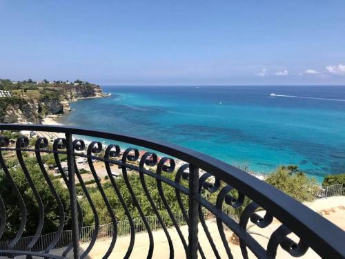 Tropea Hotel | Bonsai