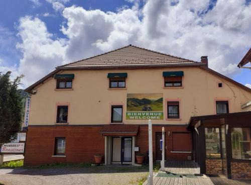 Saint-Maurice-sur-Moselle Apartment | BONSEJOUR