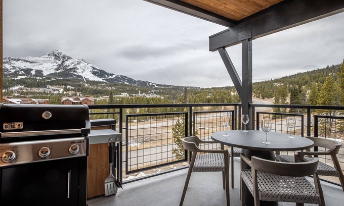 Big Sky Condo | Book a Winter Getaway Today! New Build Mountain Condo with Fireplace!