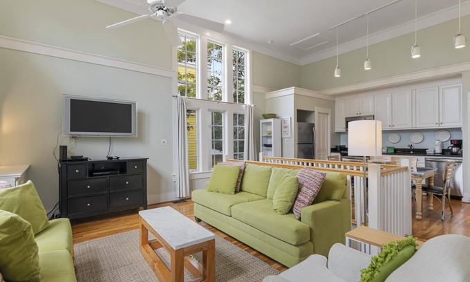 Seaside House | Book for Fall! Cozy Seaside Cottage Duplex! 2 Adult Bikes! Walk to the Beach, Shops & More!