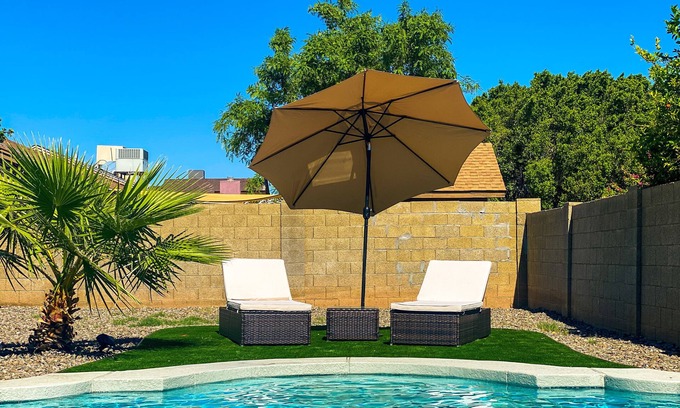 Glendale House | ❃Book for Footballl! Close to Stadium! Arcade Games! Great for Familes!Pvt Pool❃