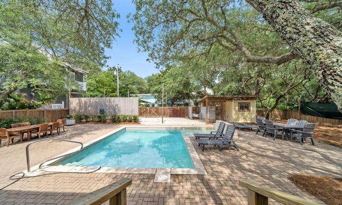 Grayton Beach House | 🦩Book Me Baby! Lollygag with Private Pool🦩