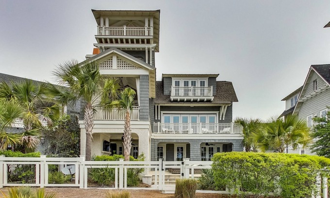 WaterSound Beach House | Book Today! Private Pool! Gulf Views! Golf Cart! Tremendous Outdoor Space!