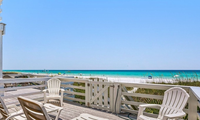 Miramar Beach House | Booking Fast! Free Beach Service in Season
