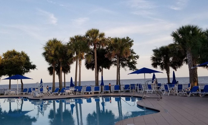 Demere Park Condo | Booking for Summer! 1st floor, one bedroom@Ocean Walk, SSI. Heated pool!