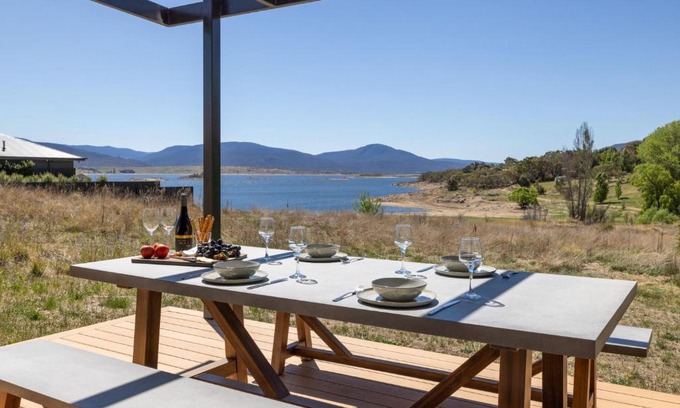 East Jindabyne House | Boorolong