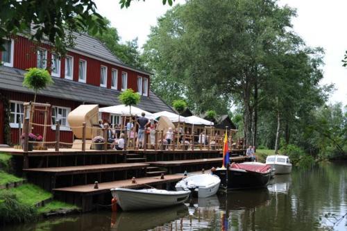 Bedekaspeler Marsch House | Bootshaus