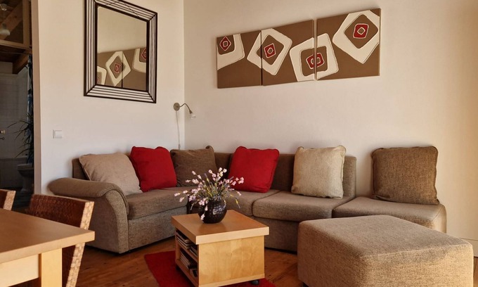 Lagos City Center Apartment | Borboleta apartment - sleeps up to 4