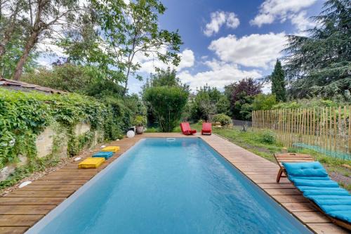 Saint Seurin - Fondaudege House | Bordeaux centre, Appartement privatif et 5 chambres privées, piscine, parking