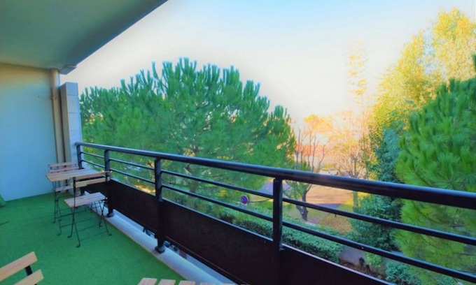 La Plage Apartment | Borely - Apartment with terrace near the sea