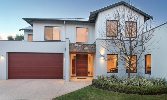 Dunsborough House | Boronia Retreat I Private Properties