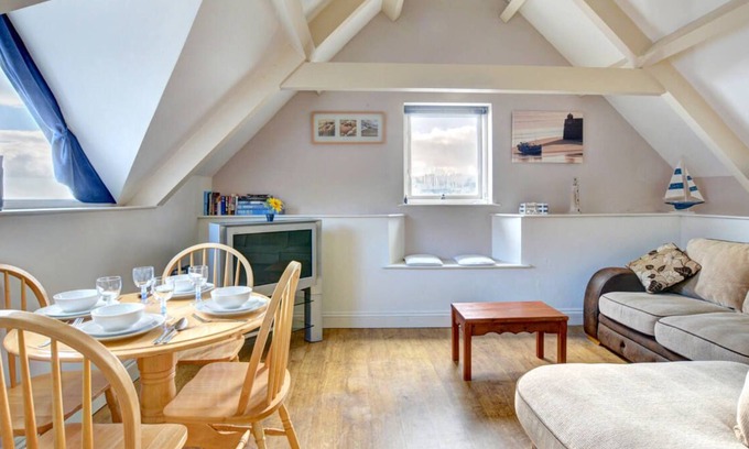 Saundersfoot House | Bosun's Loft in Saundersfoot