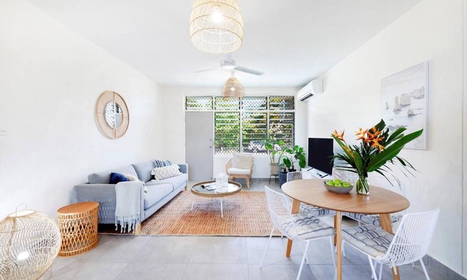 Rapid Creek Apartment | 'Botanica Hermosa' Enjoy the Best of Nightcliff