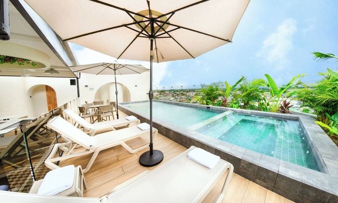 Caucasia Hotel | Botanico Hotel y Spa