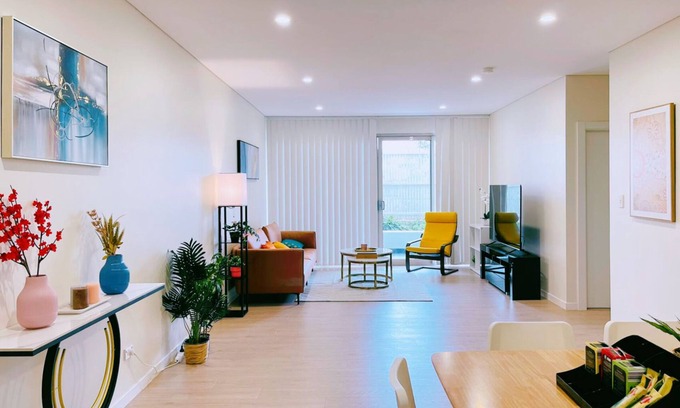 Botany Apartment | Botany 2Br Apt near Airport/Bay/City with Parkingnnn
