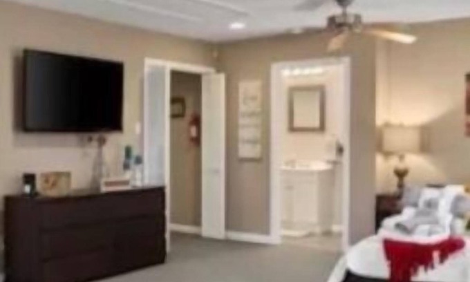 San Marcos Apartment | Both country quiet & outdoor living -mins to Stadium, Texas State & the SM River