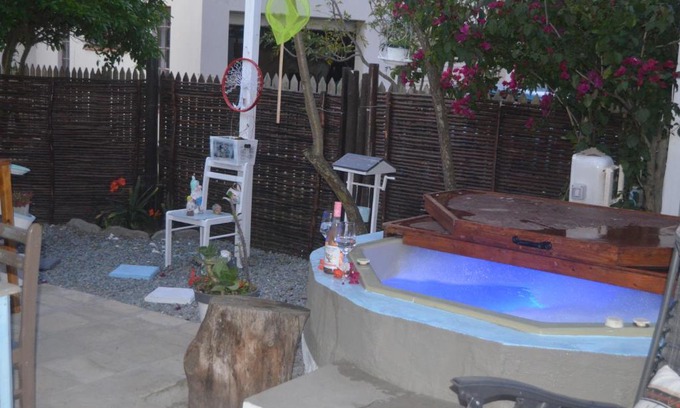 Darling House | Bougain Villa Self-catering ,Darling