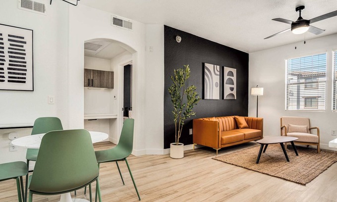 Glendale Sports and Entertainment District Apartment | Boulevard Stays Luxe 1BR by Stadium Pool, Parking, Gym 09
