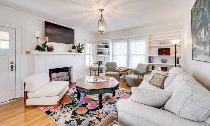 Lebanon House | Bourbon Trail Fun: Dtwn Lebanon Home w/Game Room